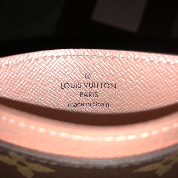 louis vuitton monogam card holder in rose nacre - Picture 5 of 7